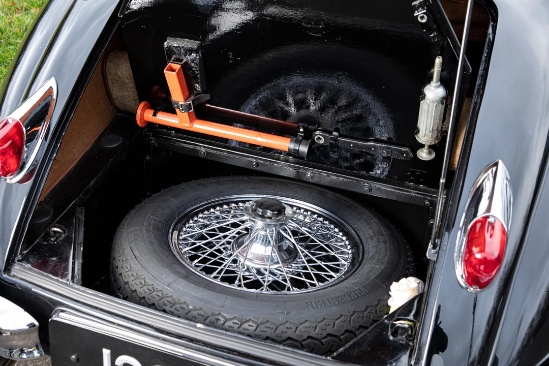 1955 Jaguar XK140 DHC Drophead - Image 19 of 31