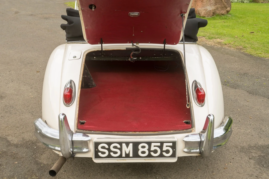 1955 Jaguar XK140 DHC Drophead - Image 18 of 24