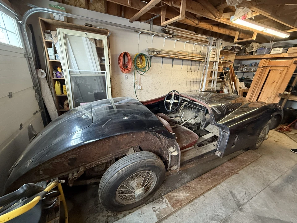 1955 Jaguar XK140 - Image 2 of 31