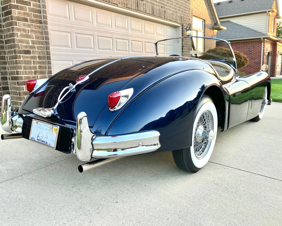 1955 Jaguar XK - Image 9 of 21