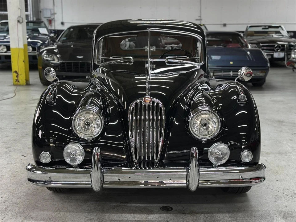 1955 Jaguar XK140 - Image 2 of 31