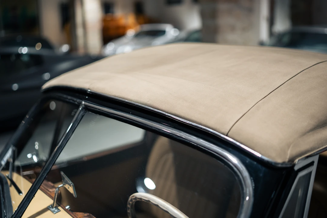 1955 Jaguar XK140 DHC Drophead - Image 29 of 31