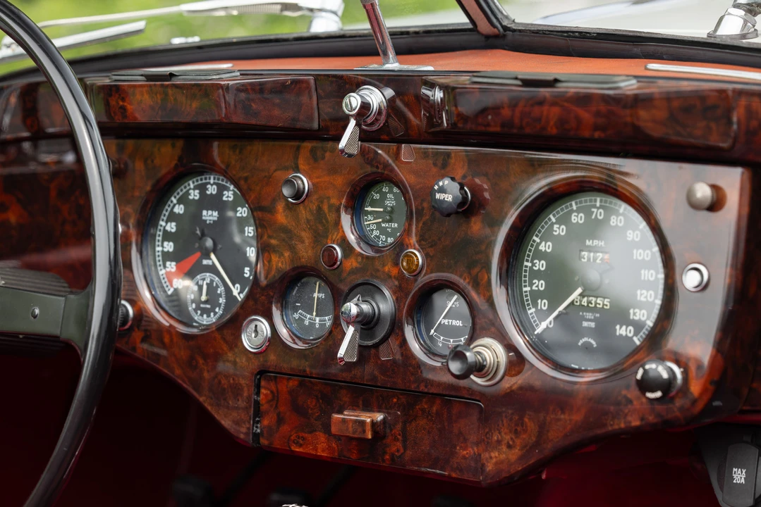 1955 Jaguar XK140 DHC Drophead - Image 26 of 31