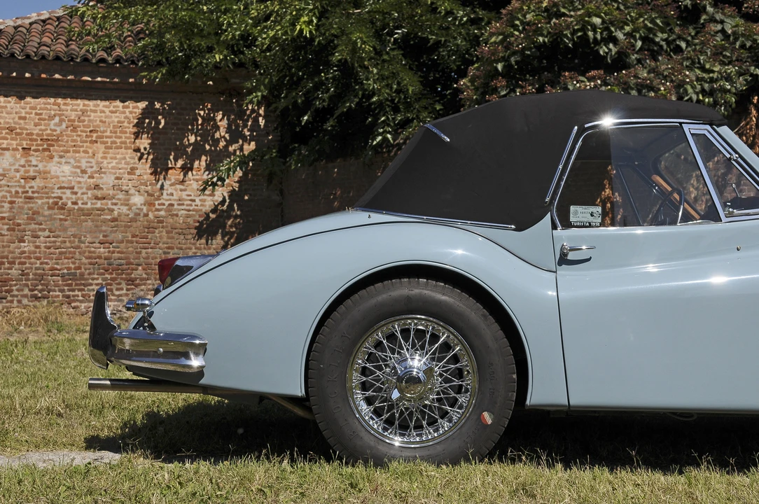1955 Jaguar XK140 DHC Drophead - Image 29 of 30