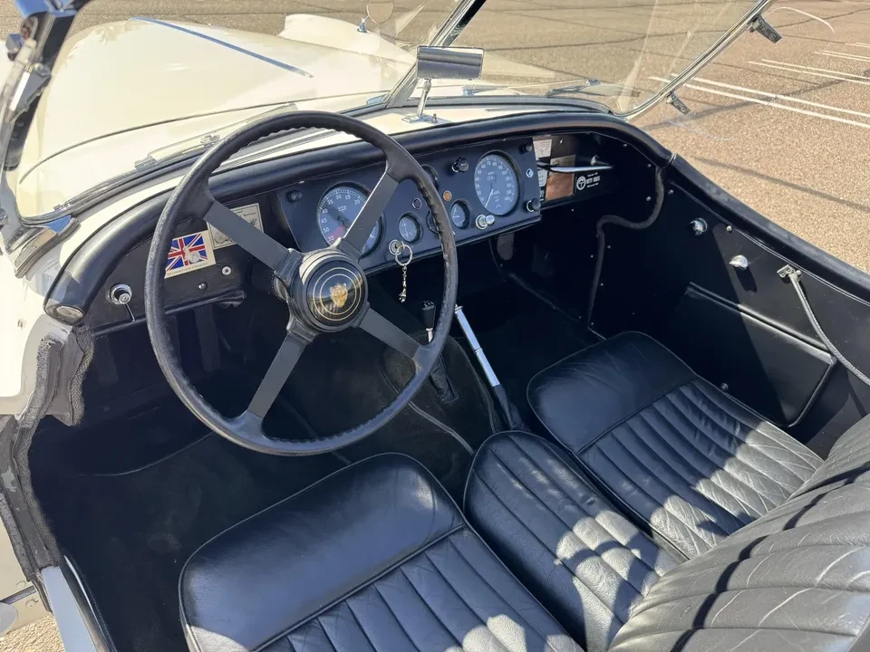 1955 Jaguar XK140 - Image 18 of 20