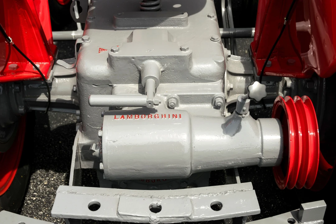 1955 Lamborghini Tractors - Image 2 of 17