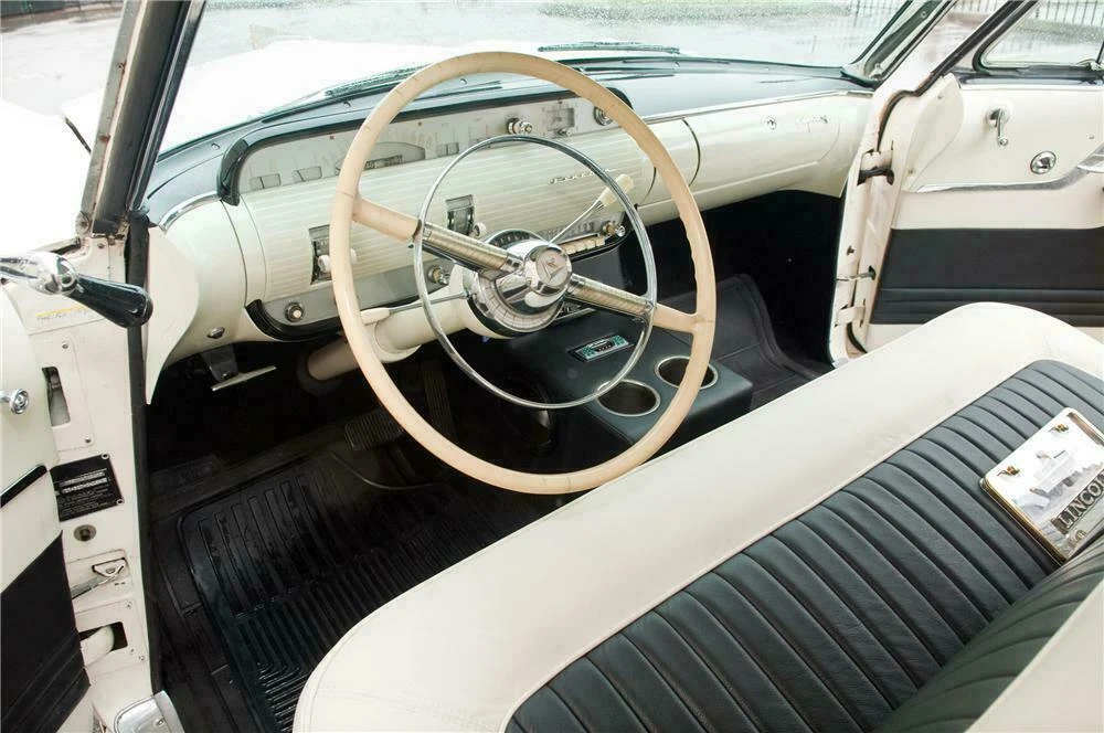 1955 Lincoln Capri - Image 4 of 5