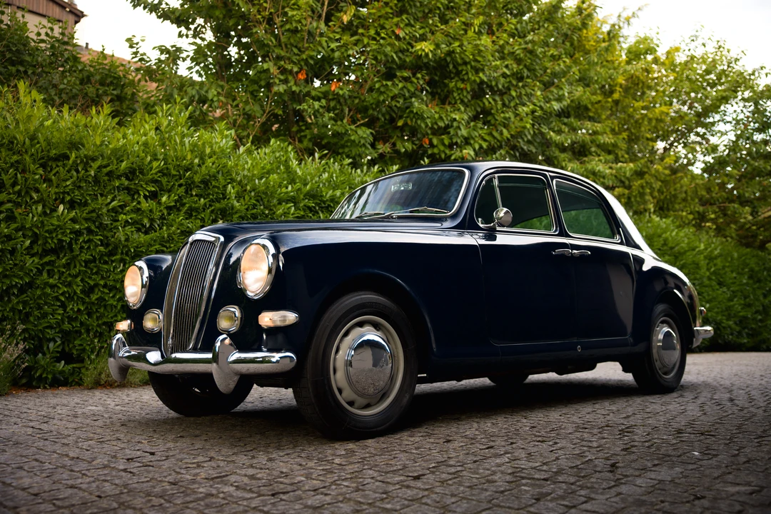 1955 Lancia Aurelia - Image 12 of 31