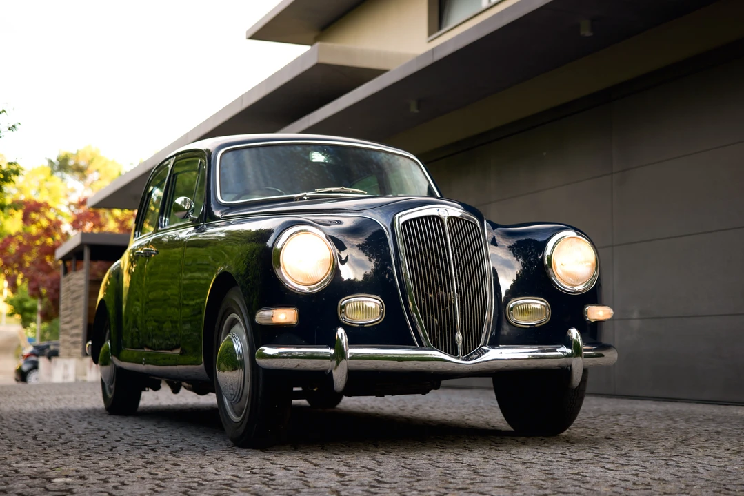 1955 Lancia Aurelia - Image 7 of 31