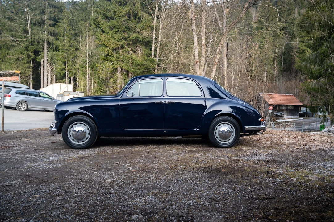 1955 Lancia Aurelia - Image 4 of 31