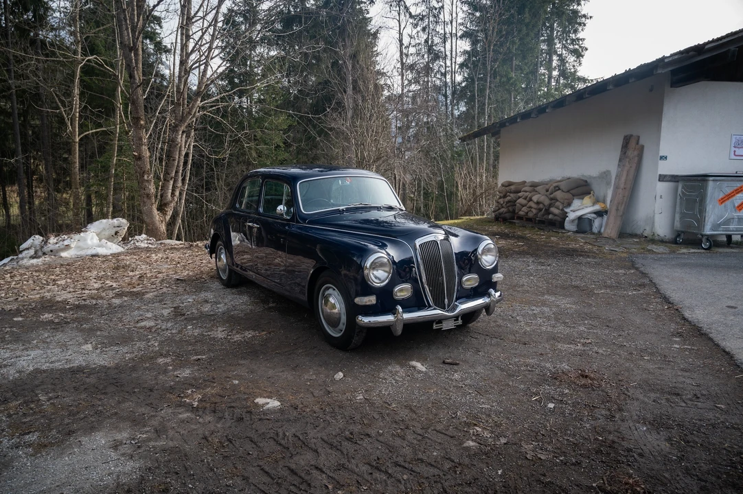 1955 Lancia Aurelia - Image 9 of 31