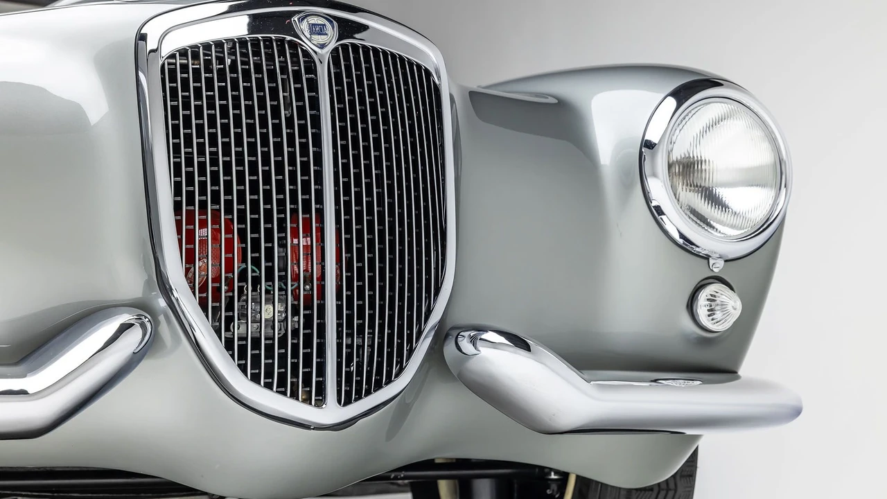1955 Lancia Aurelia - Image 27 of 31