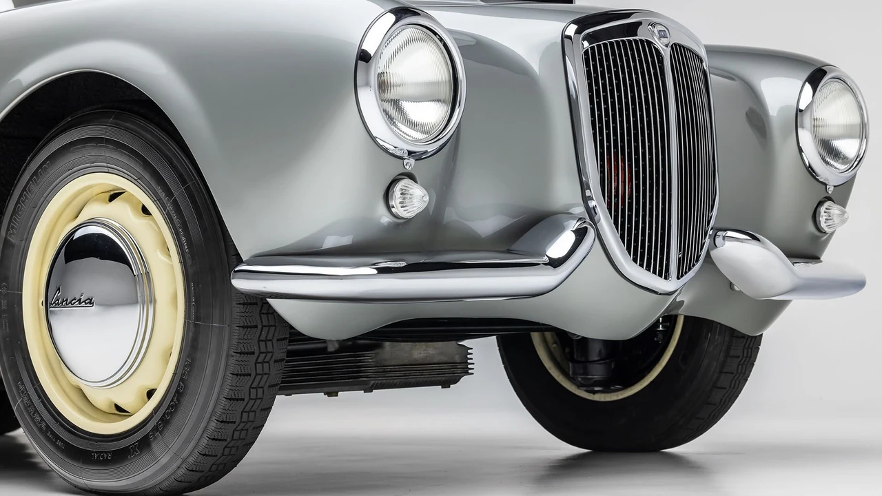 1955 Lancia Aurelia - Image 29 of 31