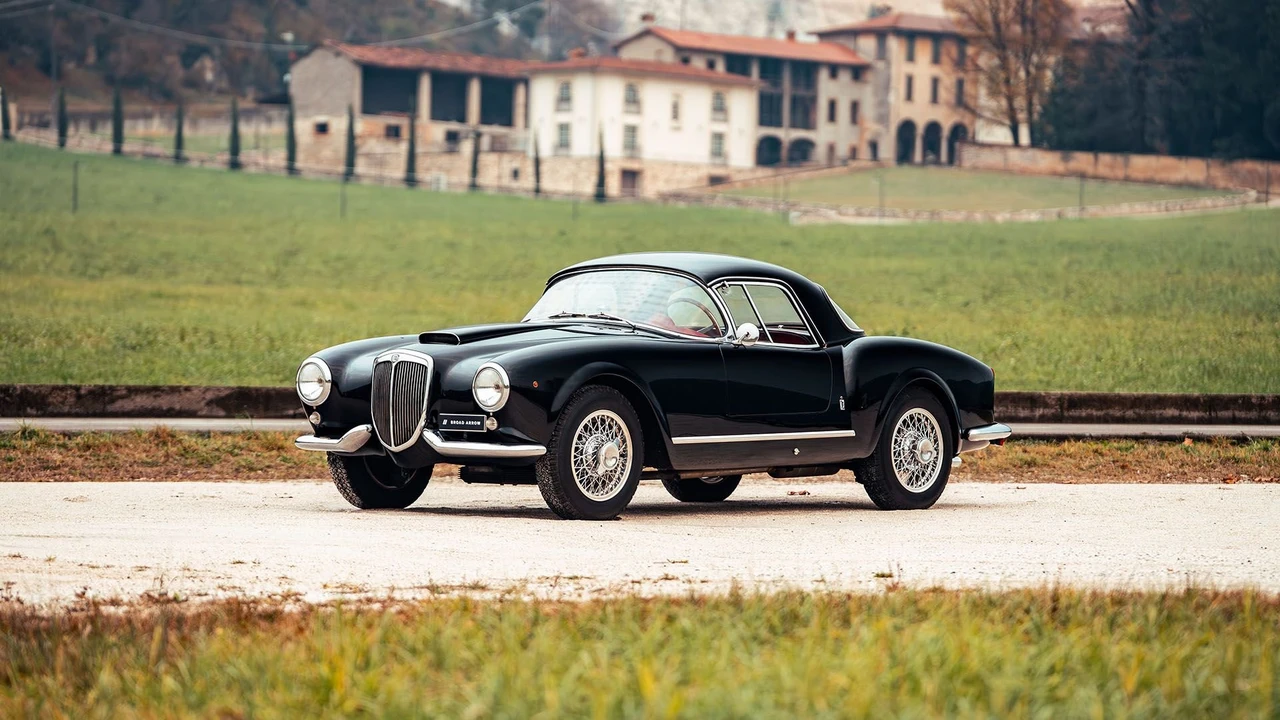 1955 Lancia Aurelia - Image 17 of 31