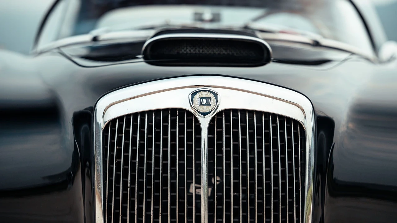 1955 Lancia Aurelia - Image 24 of 31
