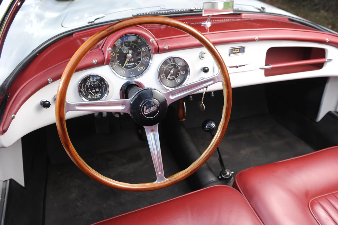1955 Lancia Aurelia - Image 9 of 27