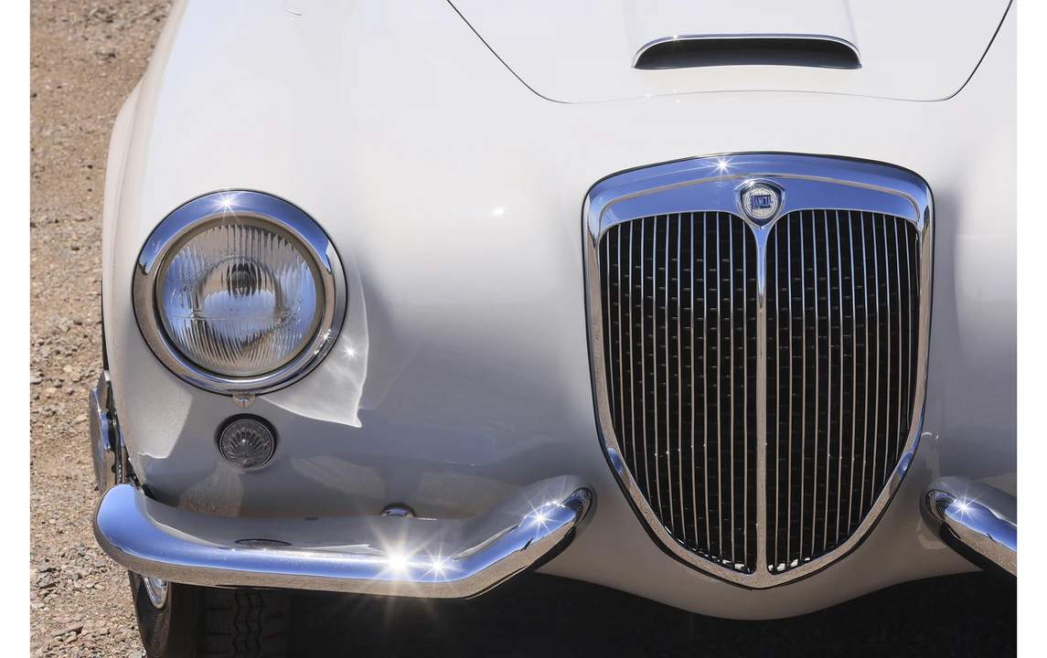 1955 Lancia Aurelia - Image 9 of 16