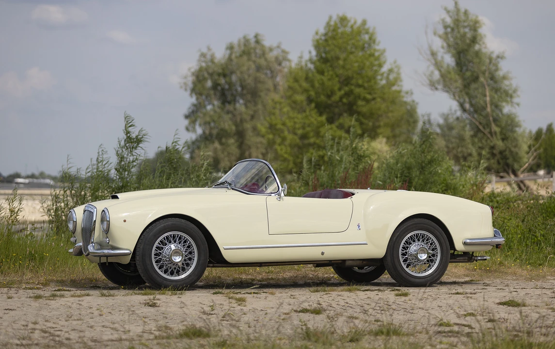 1955 Lancia Aurelia - Image 14 of 24