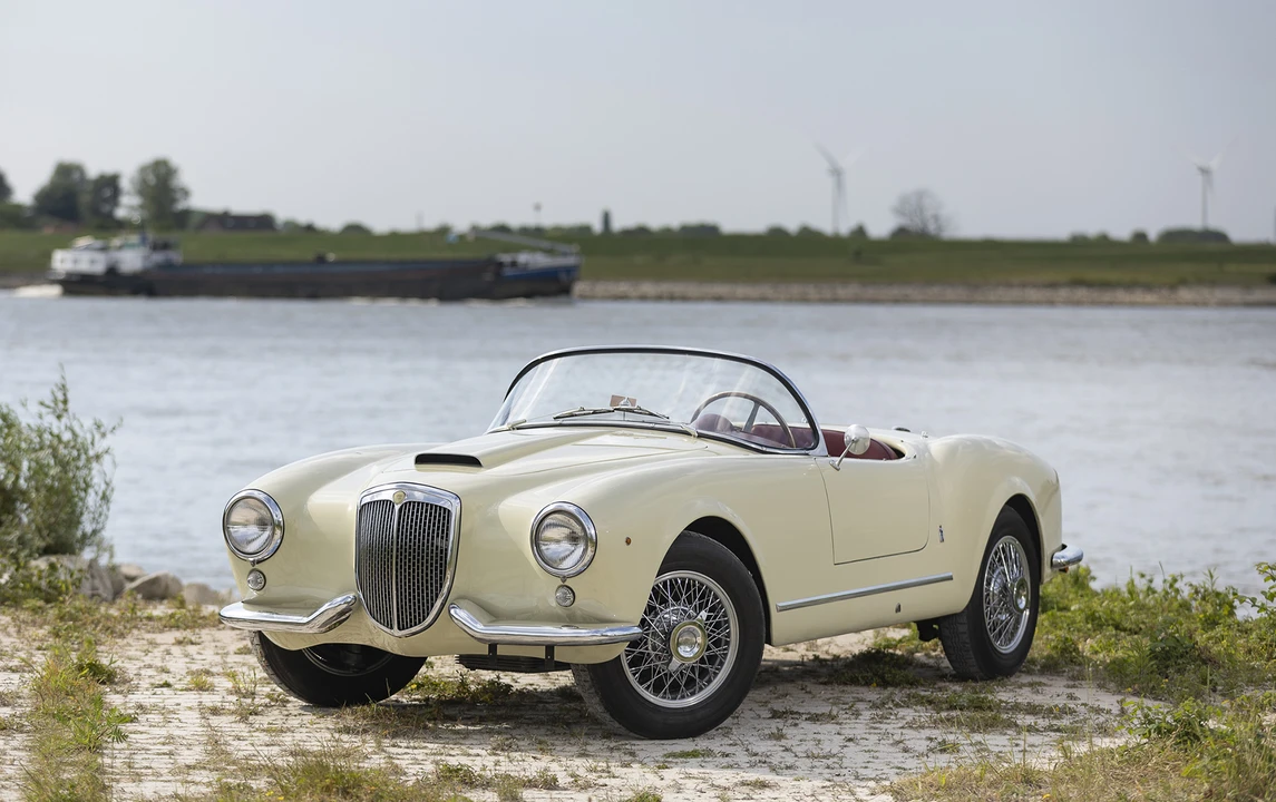 1955 Lancia Aurelia - Image 13 of 24