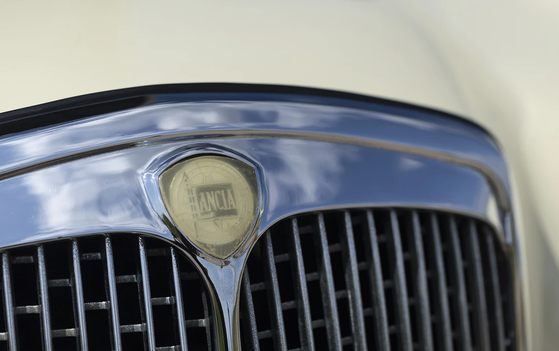 1955 Lancia Aurelia - Image 19 of 24