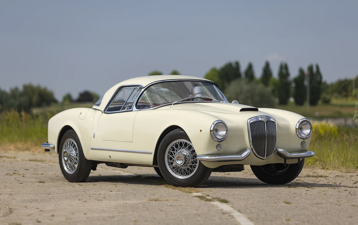 1955 Lancia Aurelia - Image 11 of 24