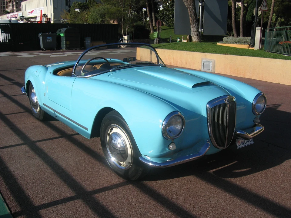 1955 Lancia Aurelia - Image 8 of 9