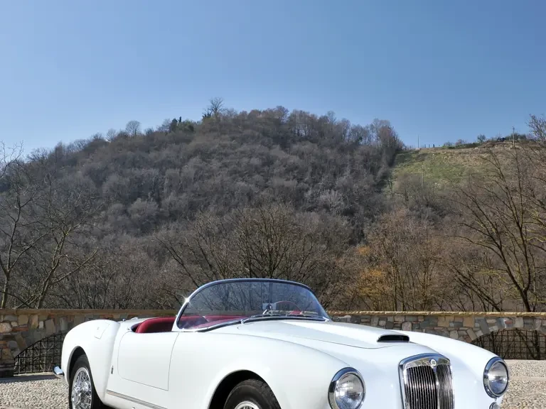 1955 Lancia Aurelia - Image 9 of 24