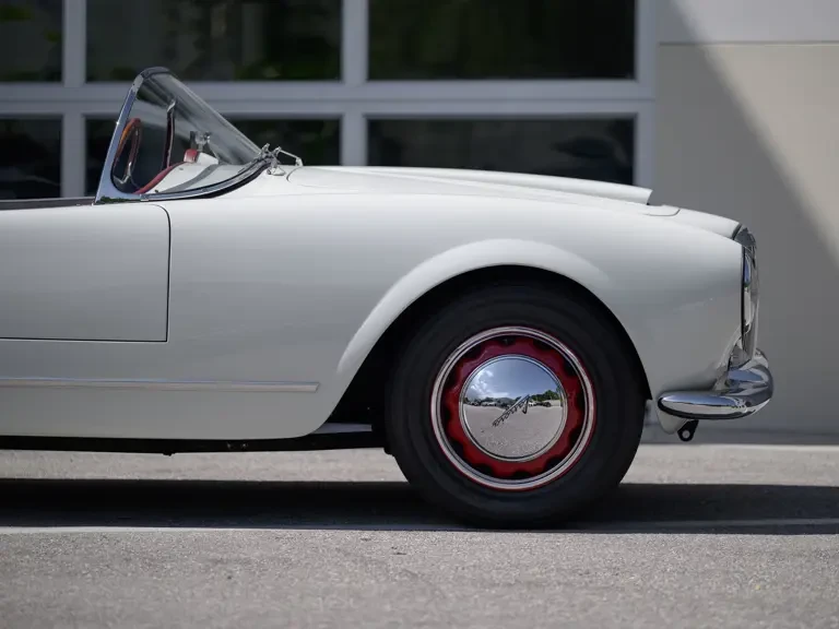 1955 Lancia Aurelia - Image 29 of 31