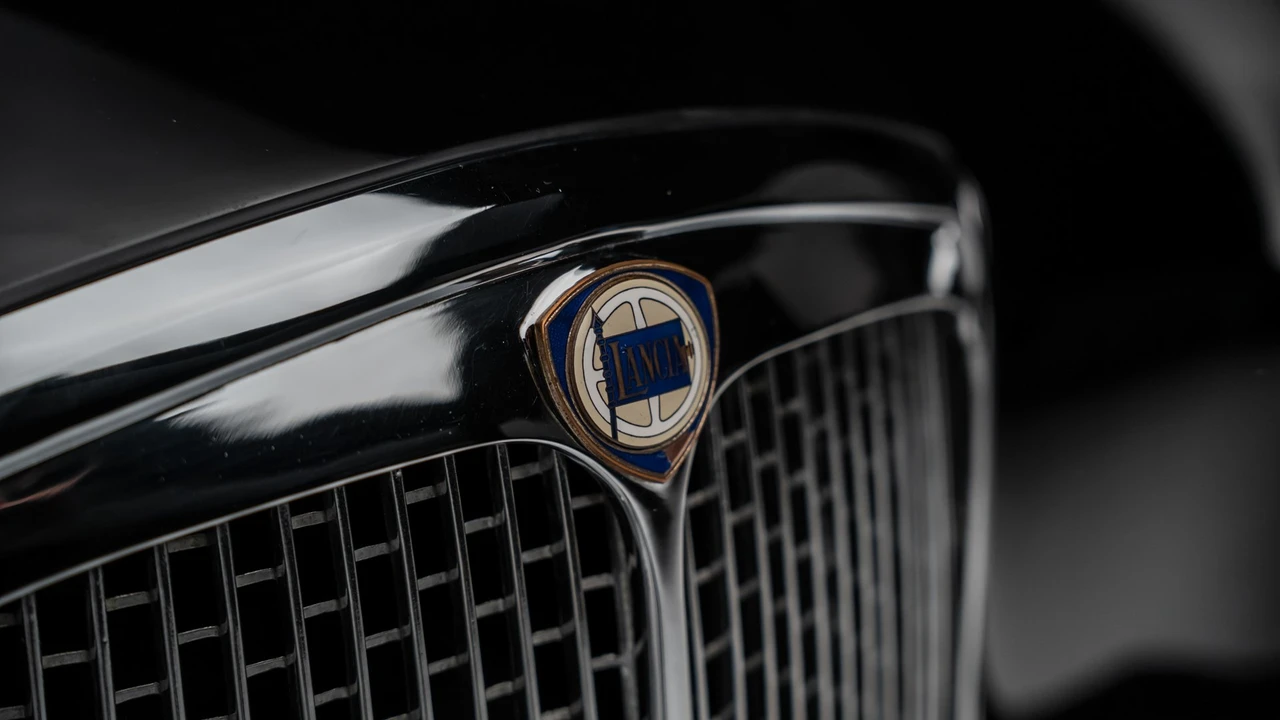 1955 Lancia Aurelia - Image 18 of 31