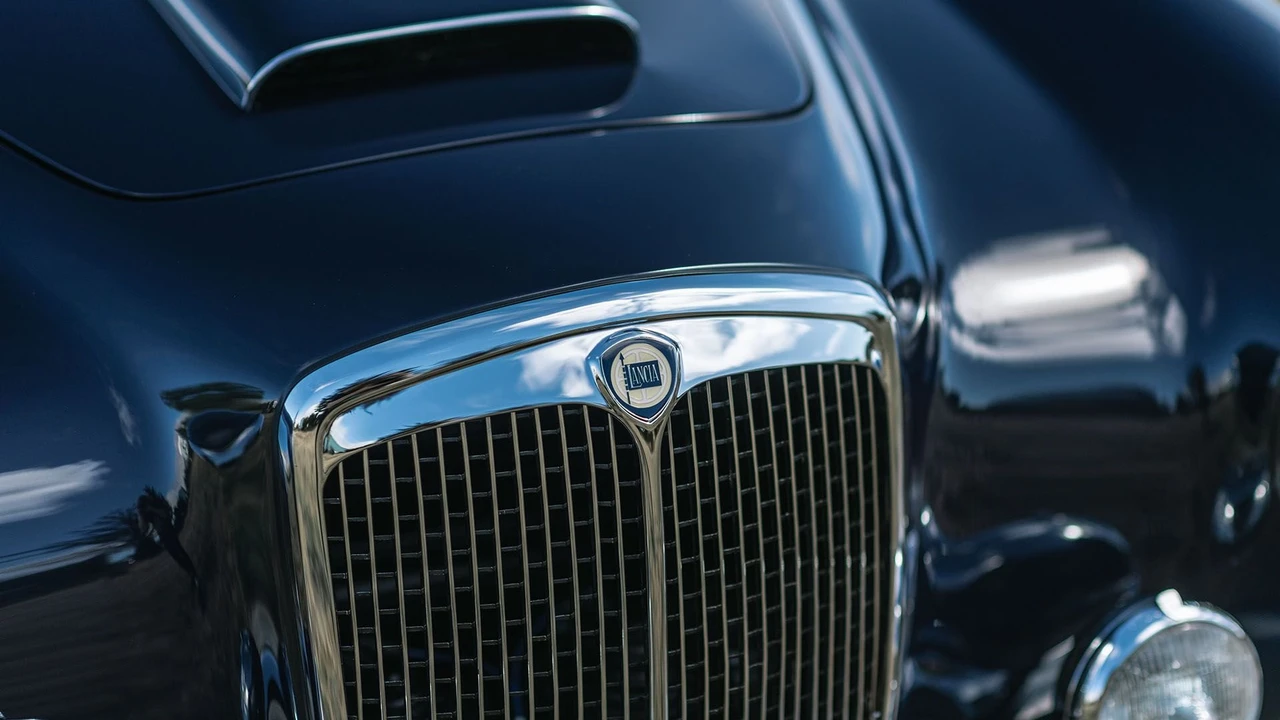 1955 Lancia Aurelia - Image 18 of 31