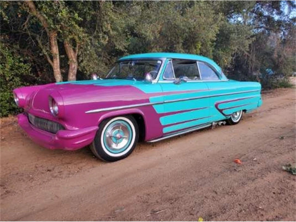 1955 Lincoln Capri - Image 2 of 11