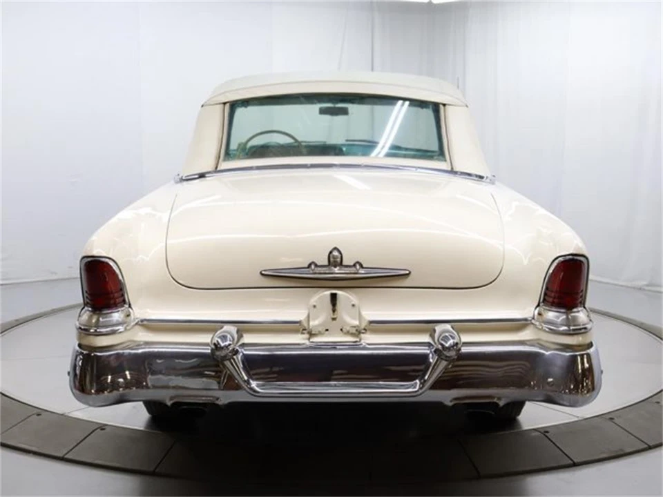 1955 Lincoln Capri - Image 6 of 31