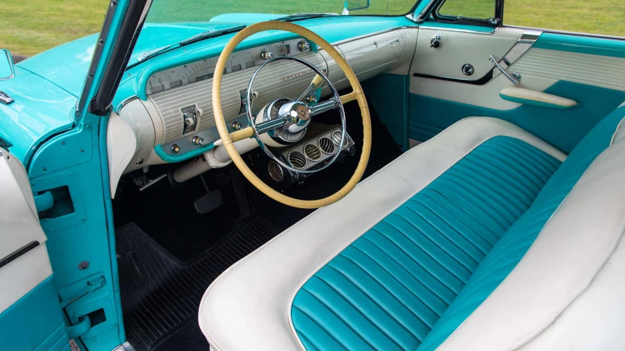 1955 Lincoln Capri - Image 4 of 11