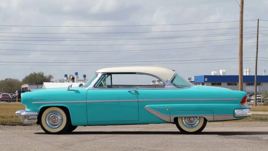 1955 Lincoln Capri - Image 2 of 12