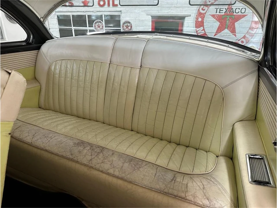 1955 Lincoln Capri - Image 24 of 31