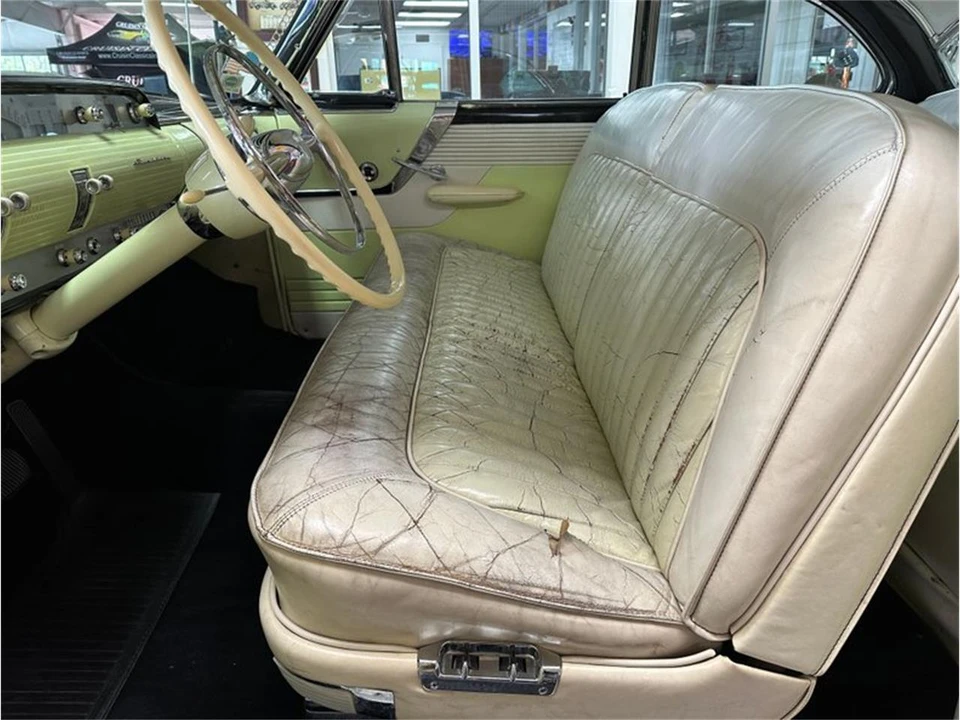 1955 Lincoln Capri - Image 15 of 31