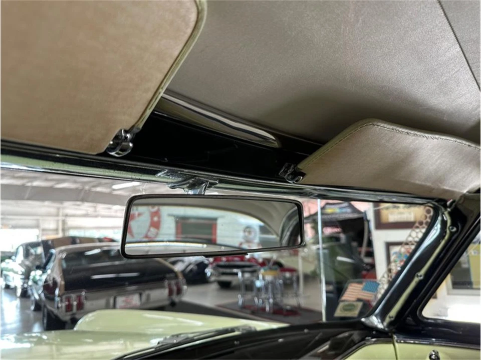1955 Lincoln Capri - Image 21 of 31