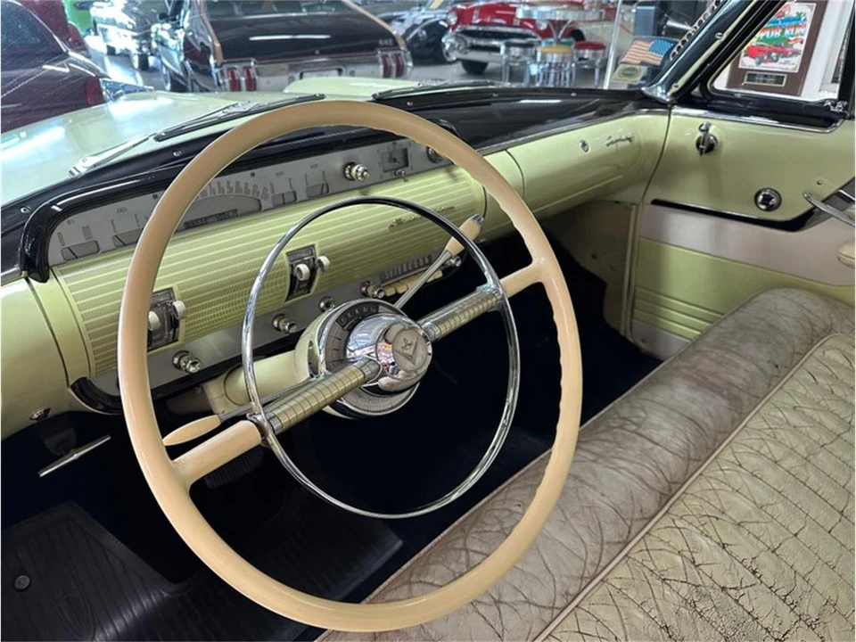 1955 Lincoln Capri - Image 16 of 31