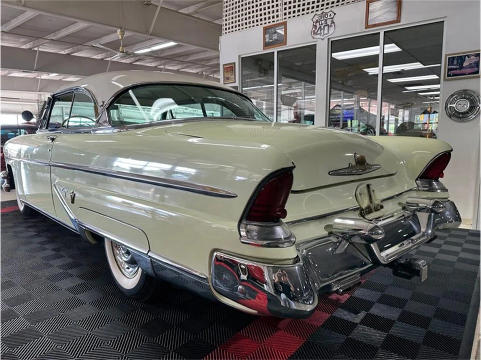 1955 Lincoln Capri - Image 29 of 31