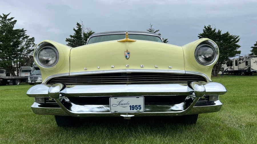 1955 Lincoln Capri - Image 14 of 17