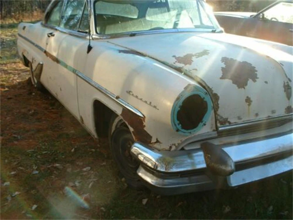 1955 Lincoln Capri - Image 10 of 25