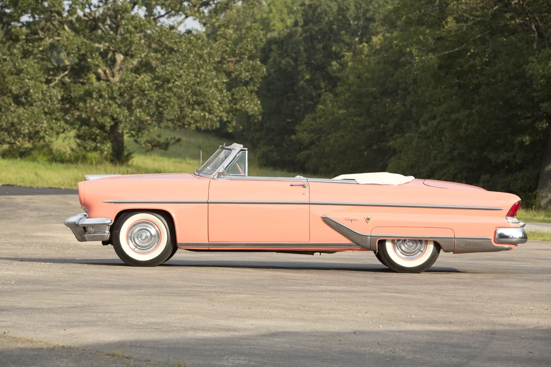1955 Lincoln Capri - Image 2 of 29