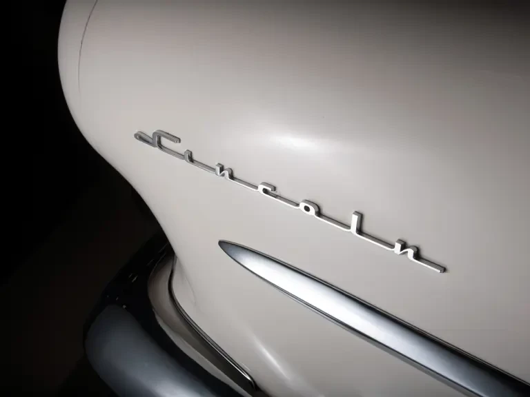 1955 Lincoln Capri - Image 22 of 31