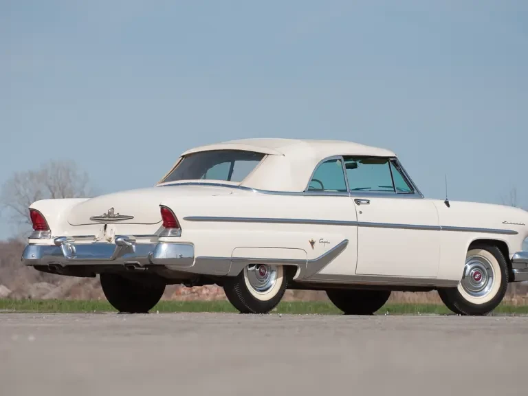 1955 Lincoln Capri - Image 3 of 31