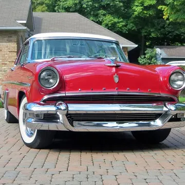 1955 Lincoln Capri