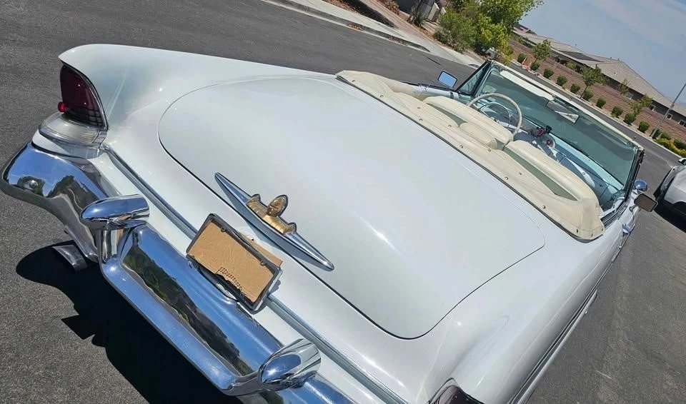 1955 Lincoln Capri - Image 4 of 5