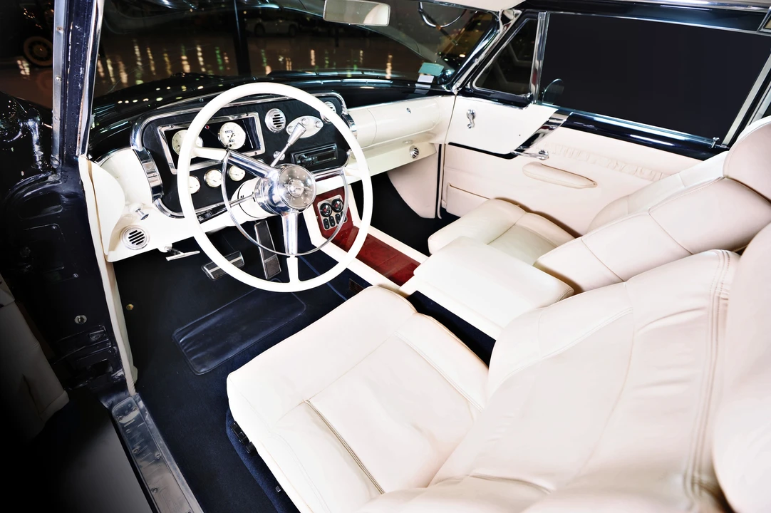 1955 Lincoln Capri - Image 16 of 18