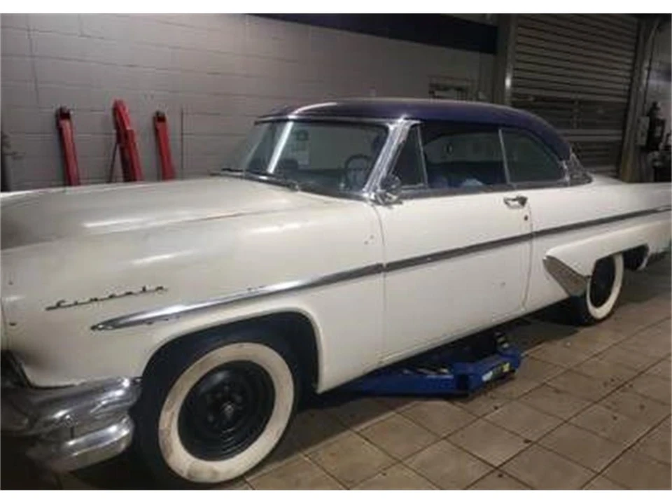 1955 Lincoln Capri - Image 2 of 8
