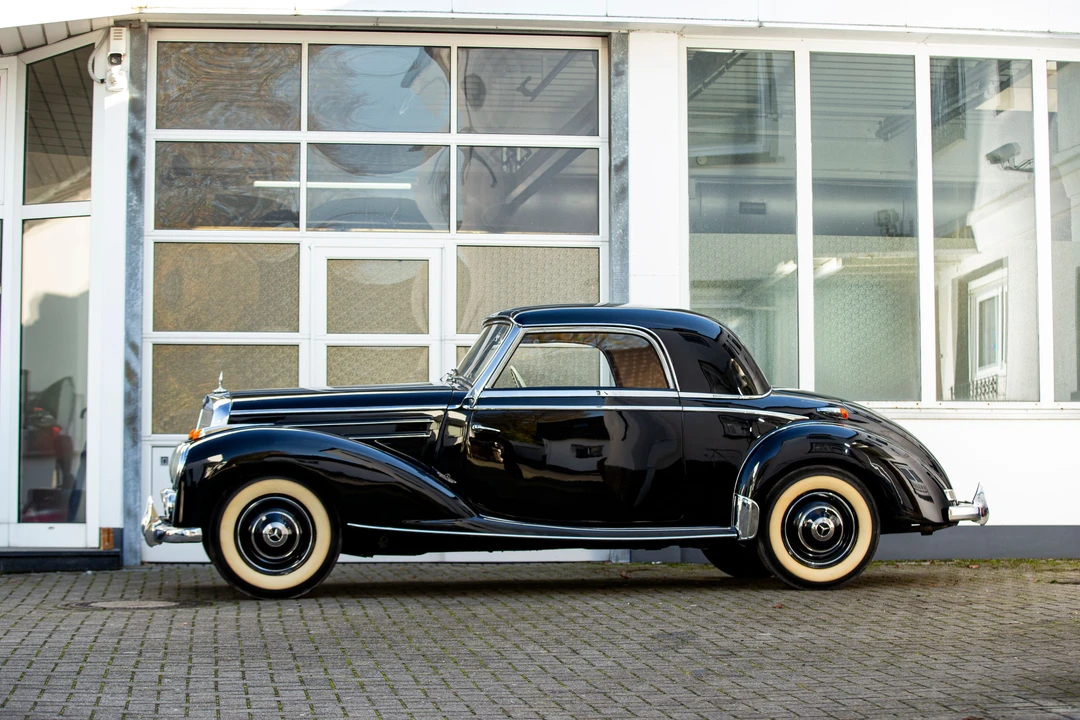 1955 Mercedes-Benz W180 - Image 2 of 31