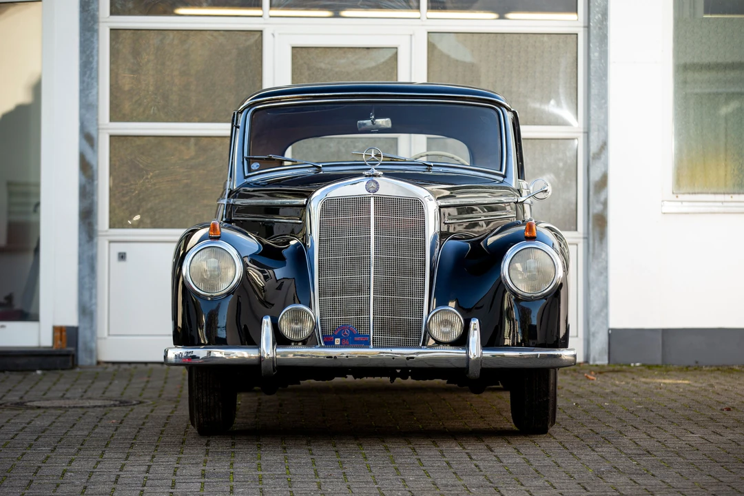 1955 Mercedes-Benz W180 - Image 5 of 31